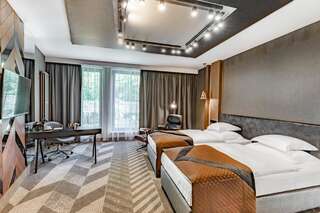 Отель Hotel Traugutta3 Белосток Двухместный номер Делюкс с 1 кроватью или 2 отдельными кроватями (включает ежедневно пополняемый бесплатный мини-бар)-4